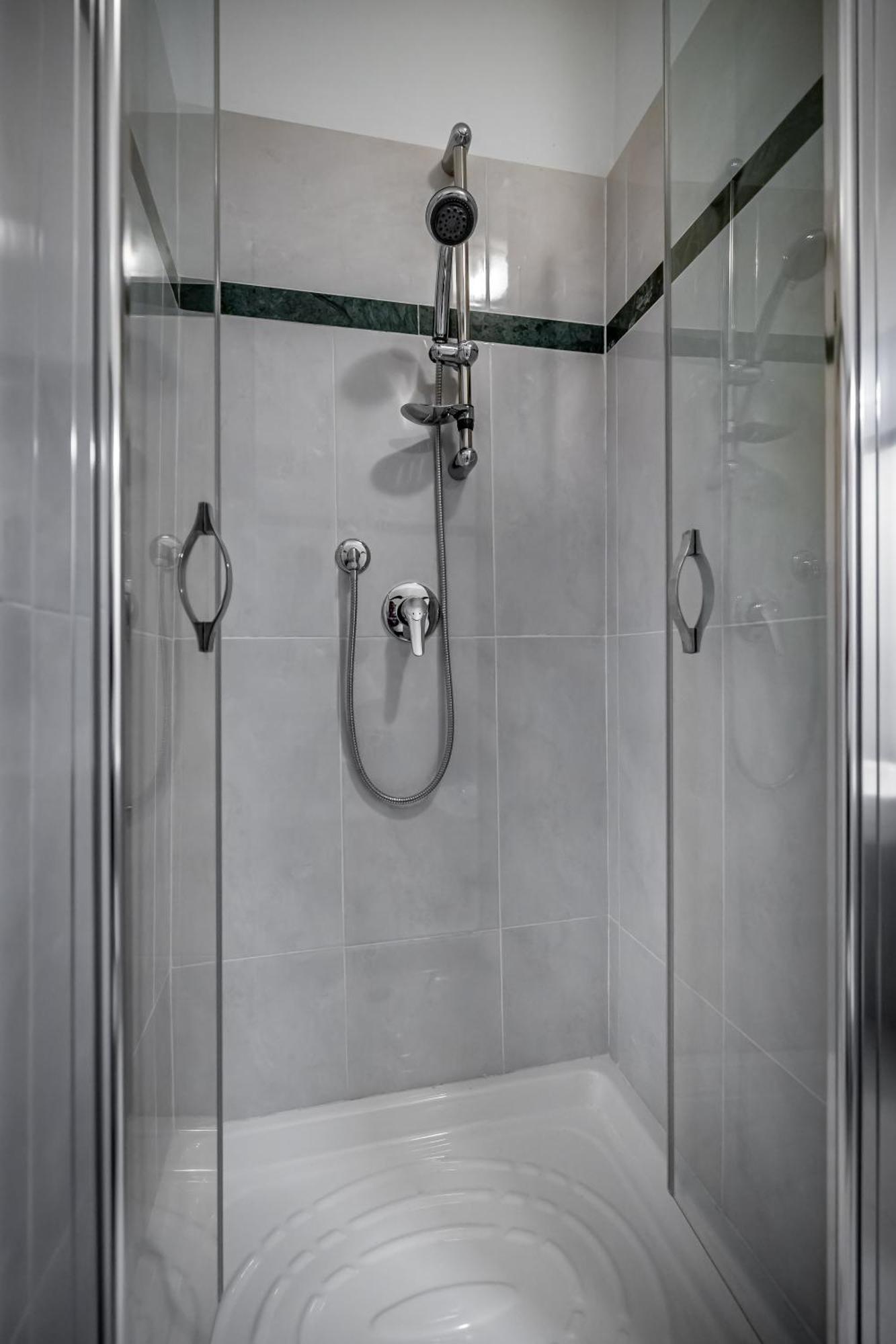 Yid Agnolo Three Bedroom Apartment In 佛罗伦萨 外观 照片