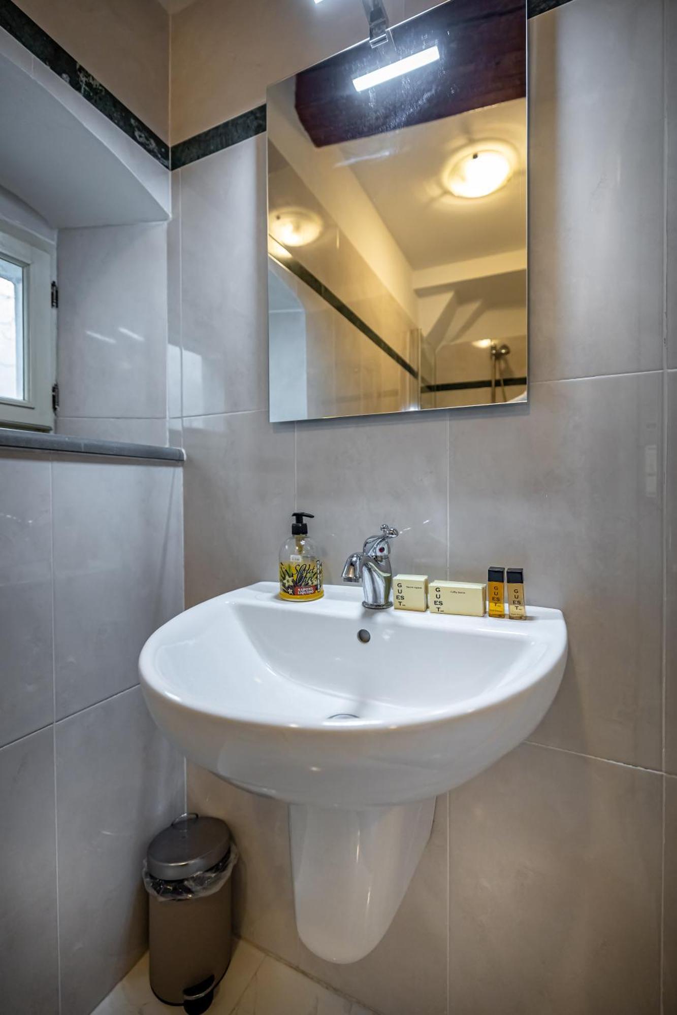 Yid Agnolo Three Bedroom Apartment In 佛罗伦萨 外观 照片