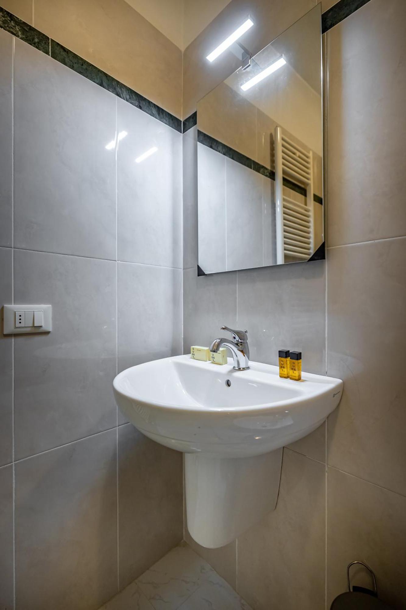 Yid Agnolo Three Bedroom Apartment In 佛罗伦萨 外观 照片