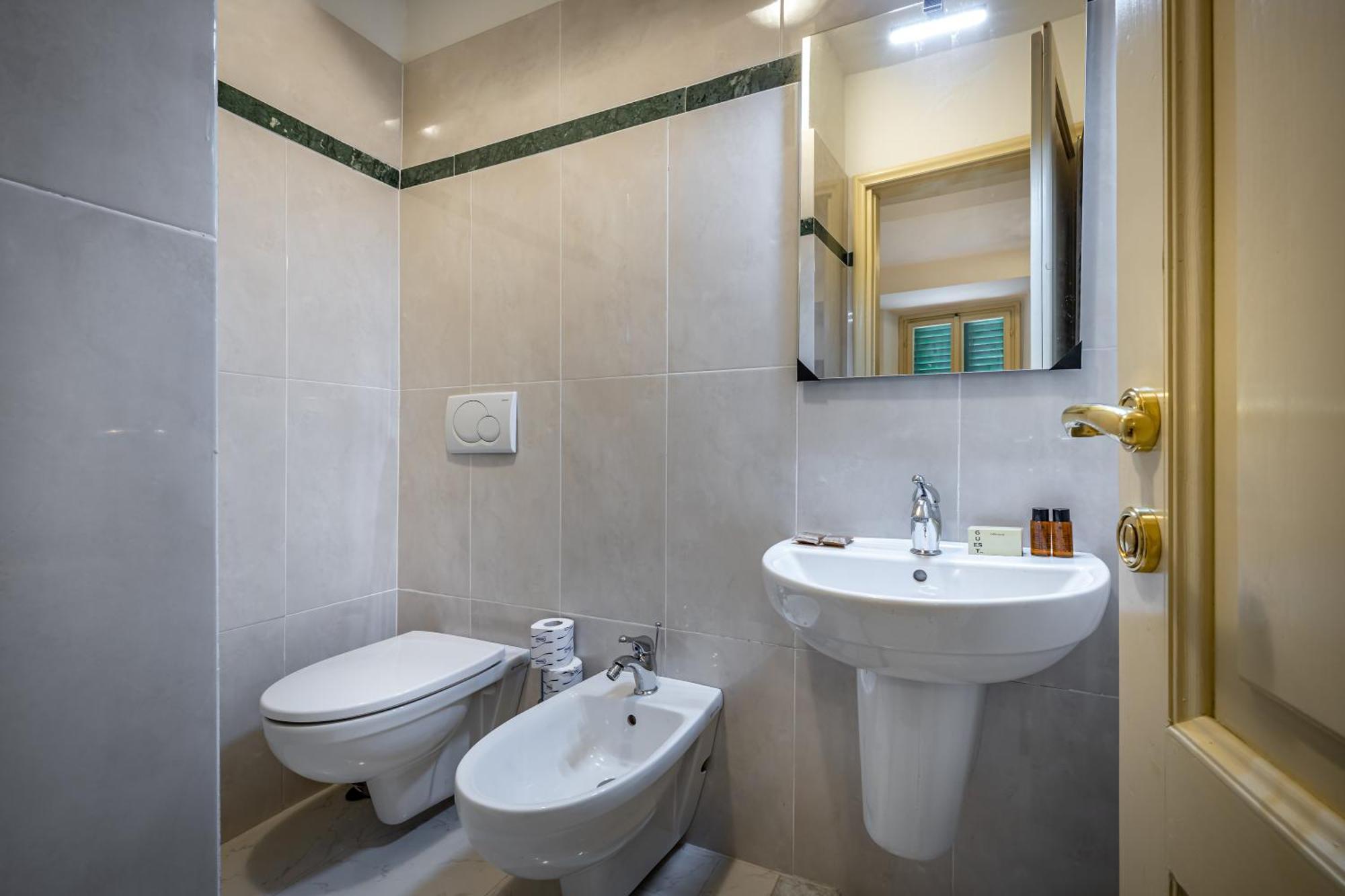 Yid Agnolo Three Bedroom Apartment In 佛罗伦萨 外观 照片