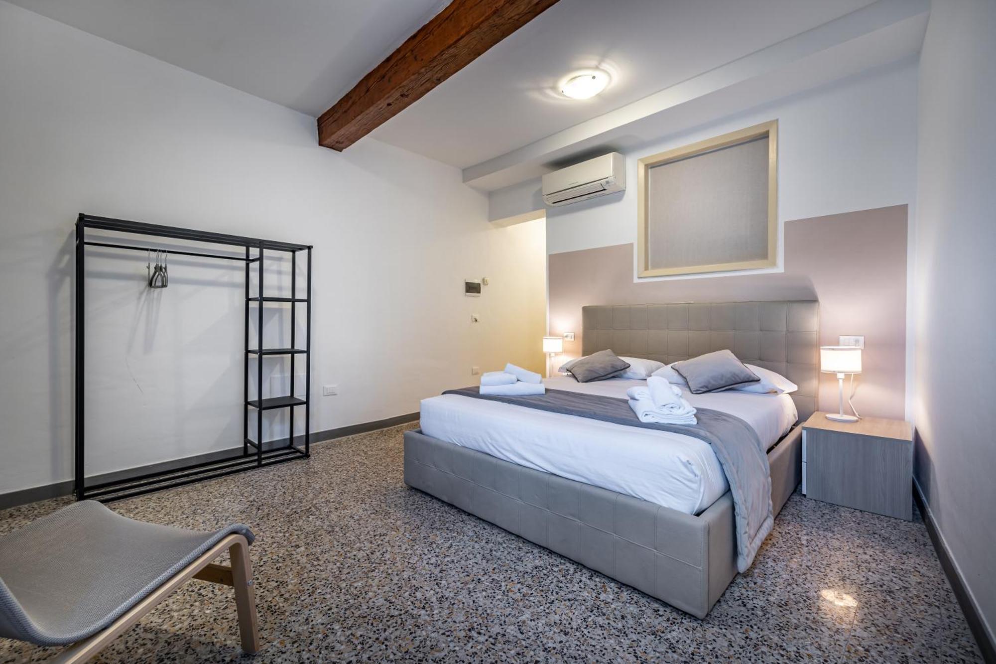 Yid Agnolo Three Bedroom Apartment In 佛罗伦萨 外观 照片